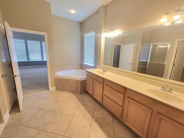 2482 Goldenrod Way #- — Photo 20