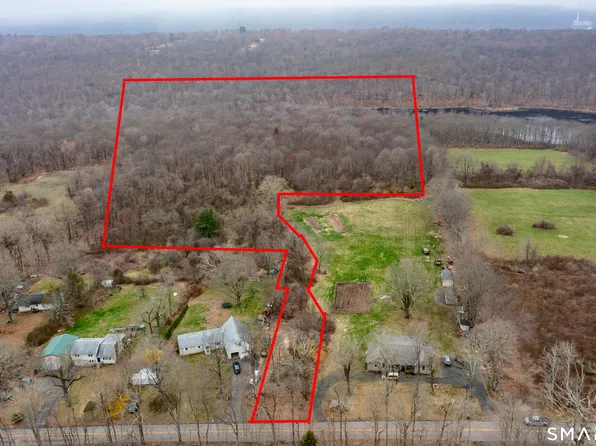 139 Chestnut Hill Road, East Hampton, CT 06424