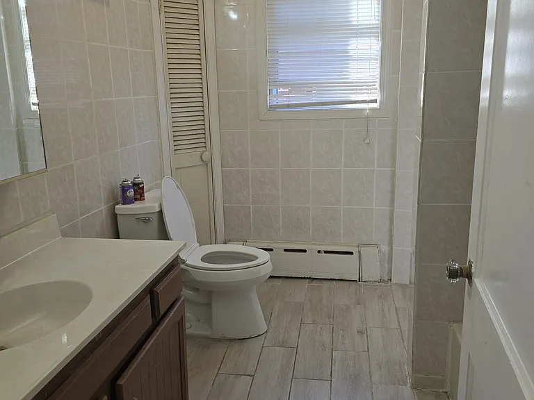 1420 Saint Vincent St — Photo 18