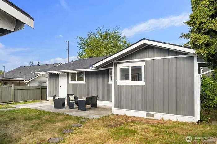 6106 Commercial Ave — Photo 23