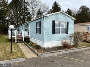 27 Vintage Ln, Honey Brook, PA 19344