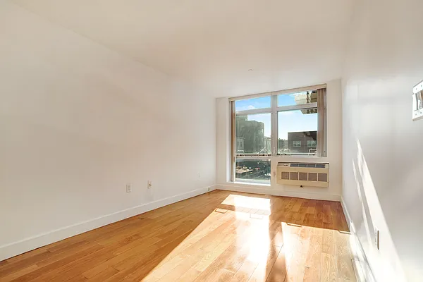 Rented by Bond New York | media 2