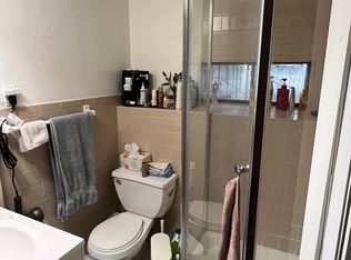 1-39 27th St, Fair Lawn, NJ 07410