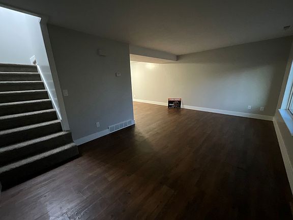 2nd image of 1225 North St #906-B