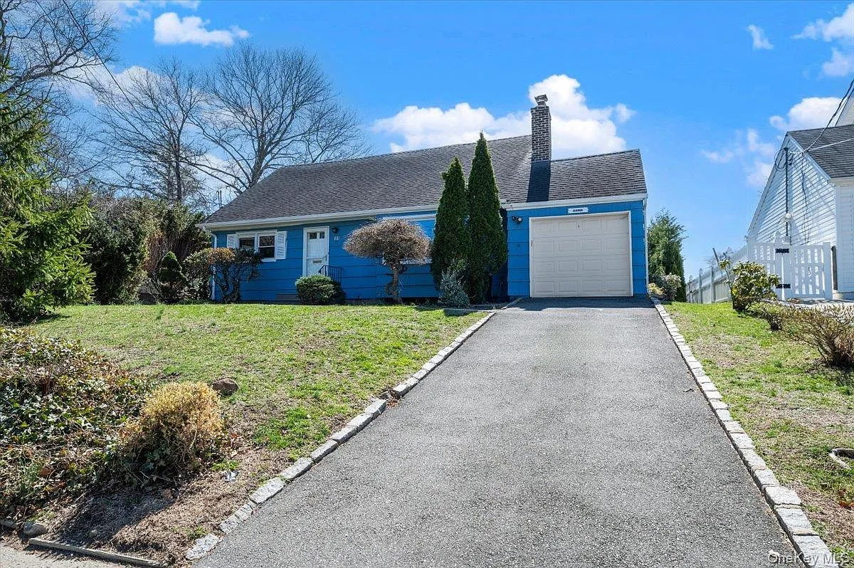 11 Glenwood Road photo 1