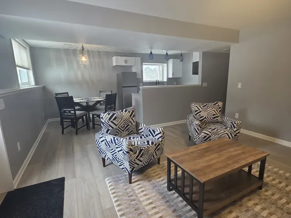 3823 Leeside Ln Unit A, Traverse City, MI 49686