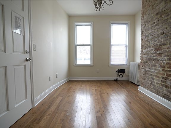 3rd image of 54-10 Nurge Ave #1L