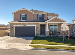 122 25th Ct, West Des Moines, IA 50265