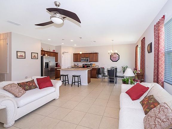 4th image of 105 Lake Davenport Cir