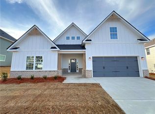 1807 Solamere Ct, Auburn, AL 36832
