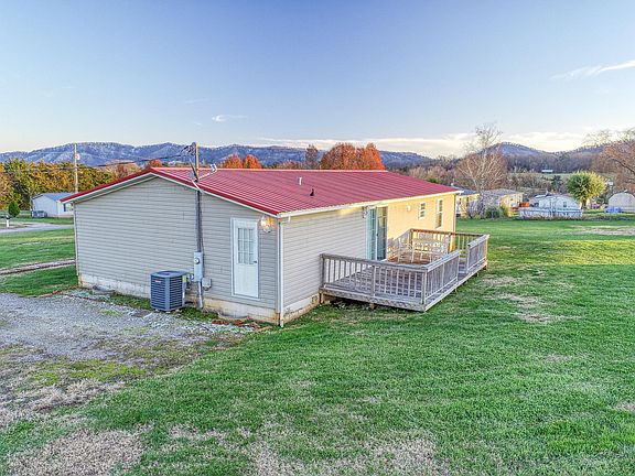 4th image of 151 Jeri Dr