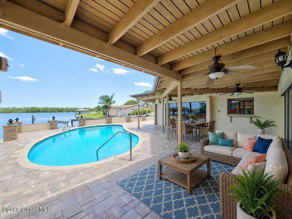 1st image of 2530 Sykes Creek Dr