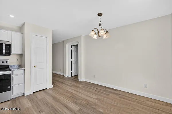 11101 E Abilene Ave — Photo 32