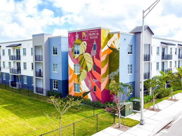 25050 SW 136th Ave #302