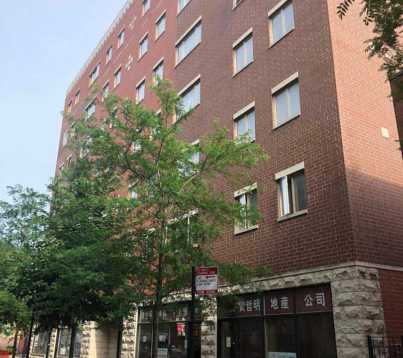 1st image of 315 W 23rd St #704