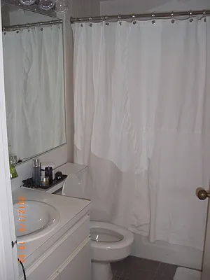 Rented by Avenues Real Estate | media 8