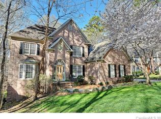 1218 Gateshead Ln, Matthews, NC 28105