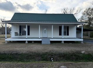 313 N 6th St, Kinder, LA 70648