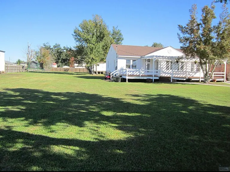 17457 E Main St — Photo 5