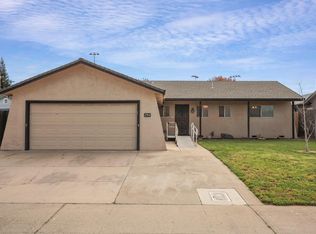 2114 Alpine Dr, Lodi, CA 95240