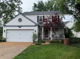 19 Lamplighter Ln, O'Fallon, MO 63368