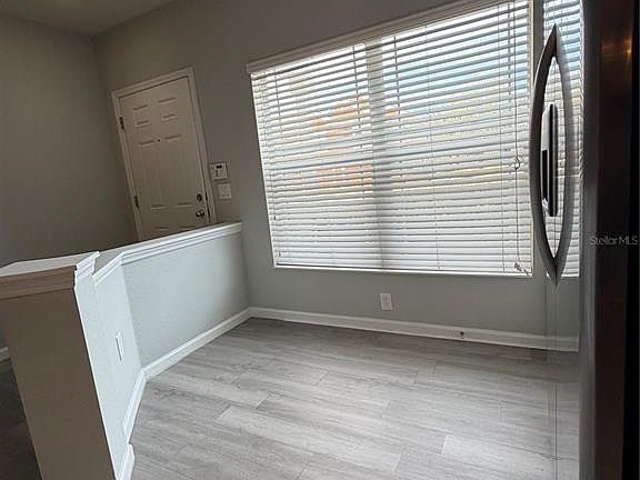 4th image of 4895 SW 45th St