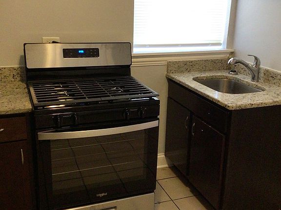 2nd image of 7625 S East End Ave #7627-2E
