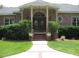 1012 Lake Way Dr, Niceville, FL 32578
