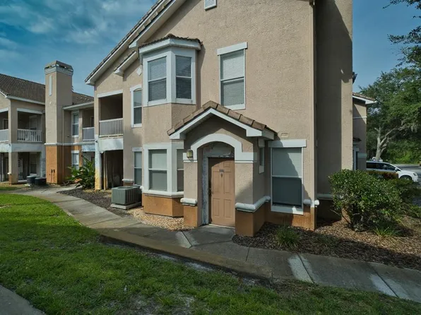 18118 Villa Creek Dr, Tampa, FL 33647