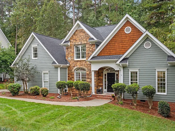 2725 Penfold Ln, Wake Forest, NC 27587