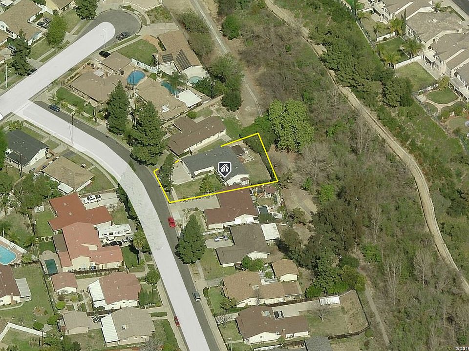 2nd image of 2718 Blakeman Ave