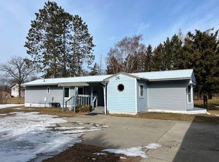 726 2nd St W, Deer River, MN 56636