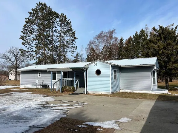 726 2nd St W, Deer River, MN 56636