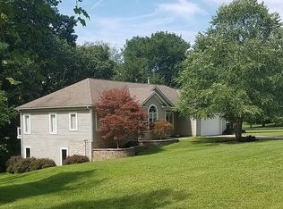 7200 Dunham Rd, Walton Hills, OH 44146