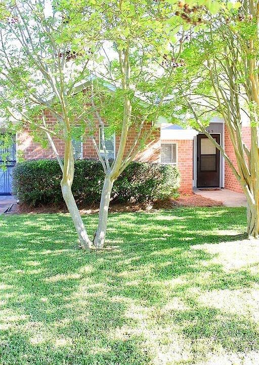 1st image of 5965 Carmel Dr