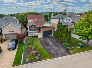 19 Rachlin Dr, Halton Hills, ON L7J3A9