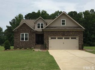 39 Starmoore Dr, Selma, NC 27576