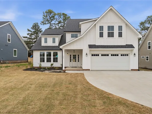 319 Summerall Dr, Anderson, SC 29621