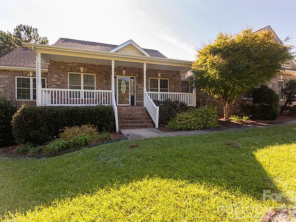 2nd image of 2818 Baird Rd #7