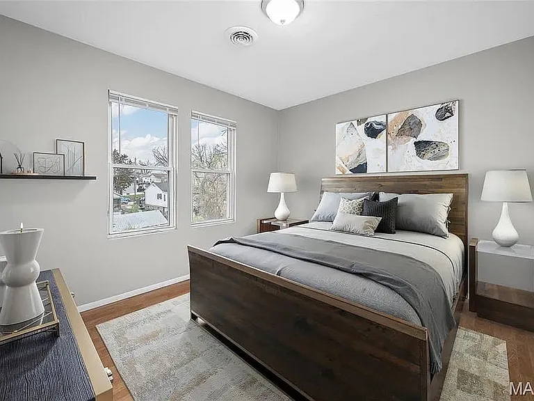 709 Dammert Ave — Photo 18