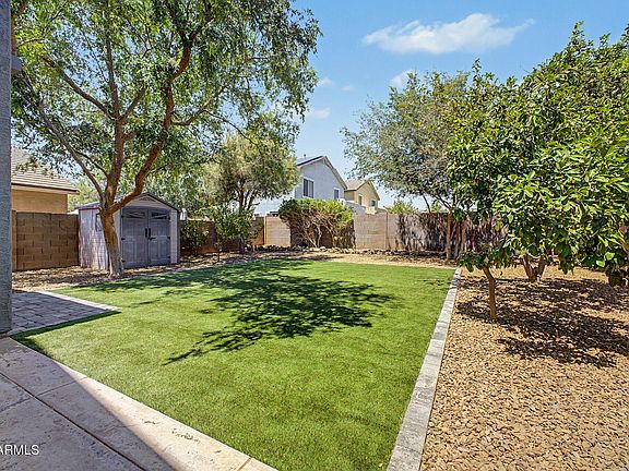 3rd image of 10726 E PORTOBELLO Avenue