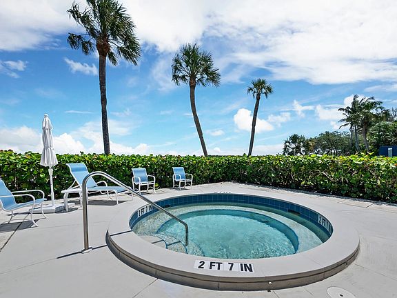 3rd image of 615 Dream Island Rd #105