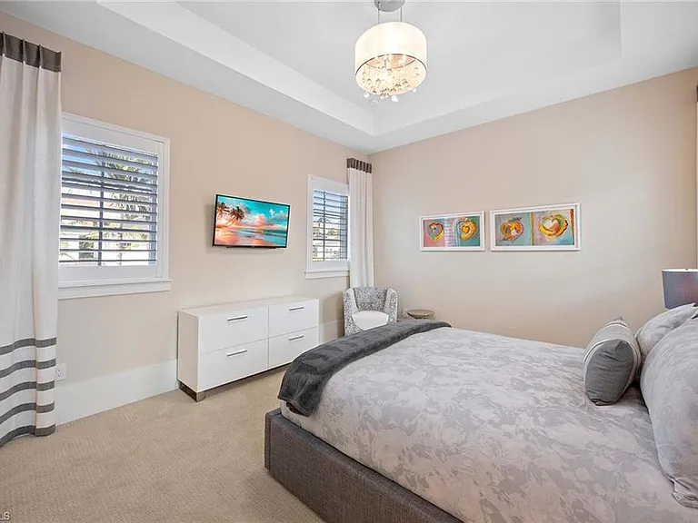 9171 Mercato Ln — Photo 29