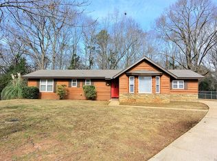 256 Azalea Dr, Millbrook, AL 36054