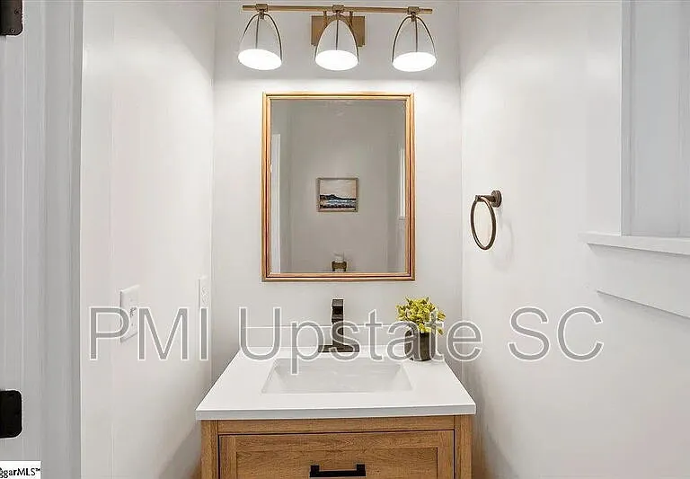 7 Sunshine Ave — Photo 16