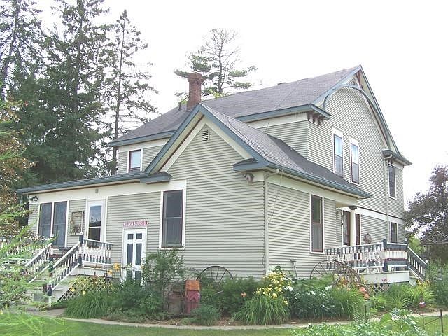 2nd image of 314 S Main St