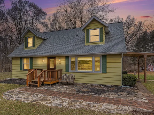 13722 E Fg Ave, Augusta, MI 49012