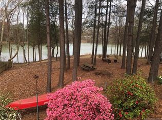 18901 Victoria Bay Dr, Cornelius, NC 28031
