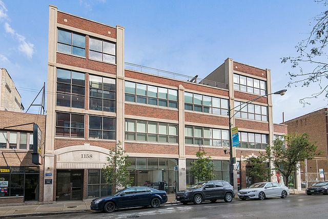 1st image of 1158 W Armitage Ave APT 302