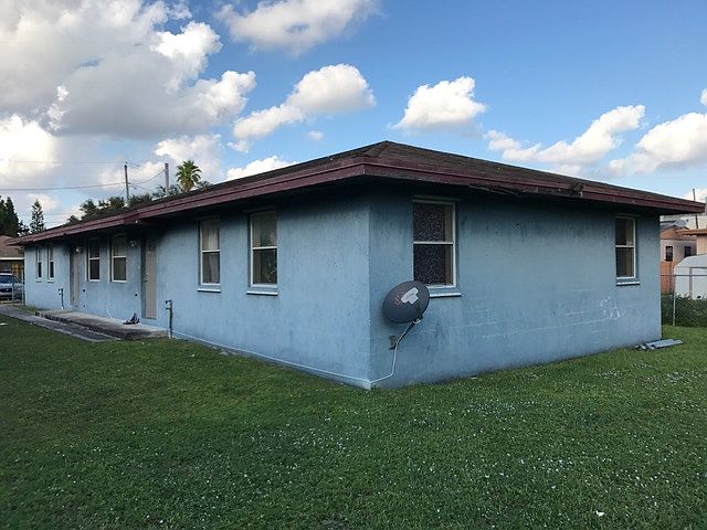 2nd image of 2740 NW 47th St